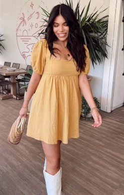 Show Me Your Mumu Smitten Babydoll Dress ~ Marigold Linen -Fashion Womens Discount Store 3048D54B 44F8 44F6 B87E B817F9FD1F4F