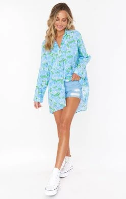 Show Me Your Mumu Johns Button Down Shirt ~ Something Blue Floral 11 Show Me Your Mumu Johns Button Down Shirt ~ Something Blue Floral -Fashion Womens Discount Store BS2 0458 SB61 01