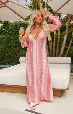 Show Me Your Mumu Vacay Coverup ~ Pink Groovy Knit