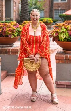 Show Me Your Mumu Jordana Cape ~ Off The Chain -Fashion Womens Discount Store IMG 0463 aeec68e8 6cb7 4669 bd21 f5f1672aa33d