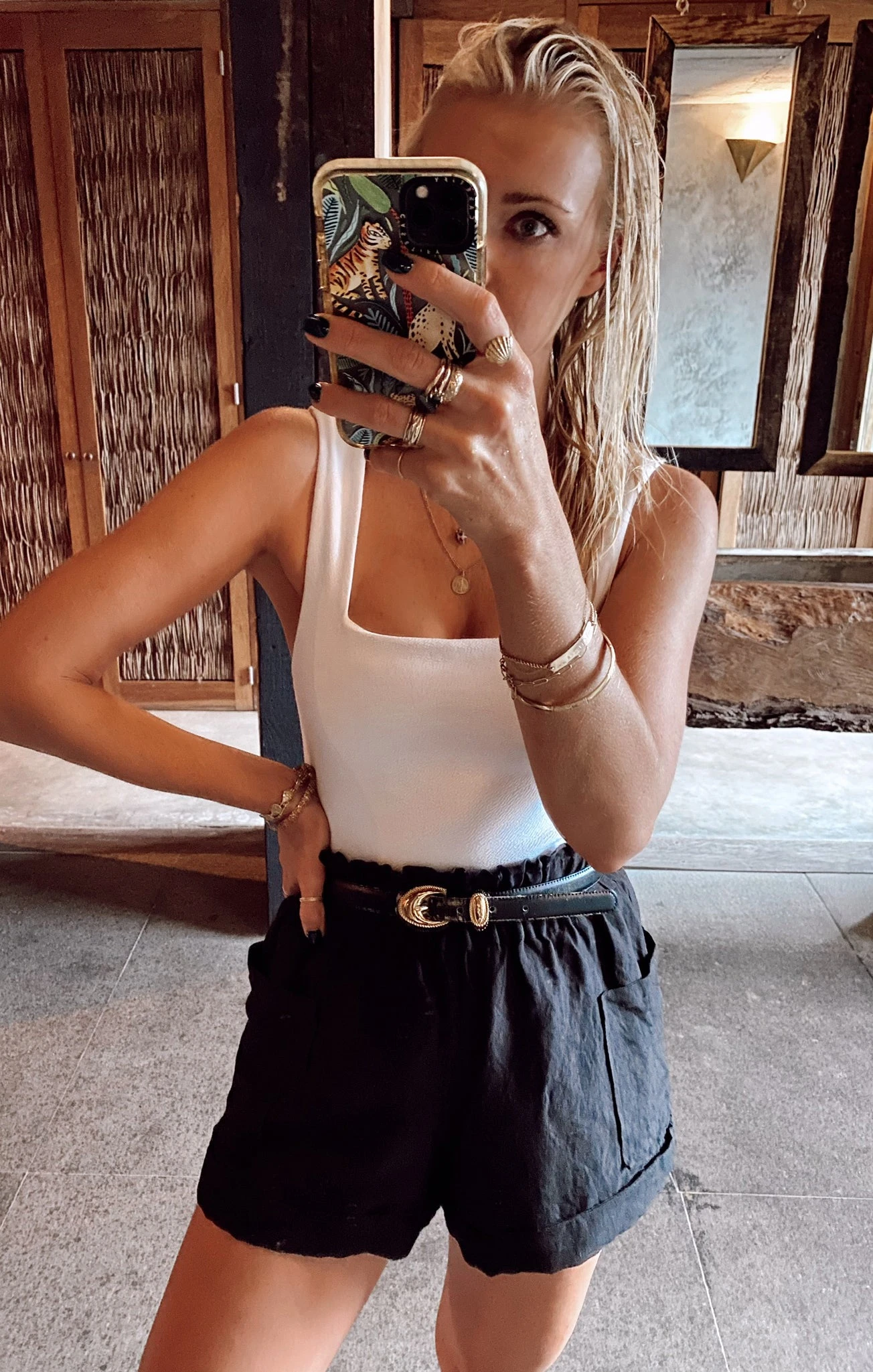 Show Me Your Mumu Disilvio Shorts ~ Black Linen 11 Show Me Your Mumu Disilvio Shorts ~ Black Linen - Image 9