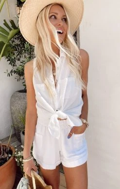 Show Me Your Mumu Cassie Collared Top ~ White Linen 20 Show Me Your Mumu Cassie Collared Top ~ White Linen -Fashion Womens Discount Store IMG 16562