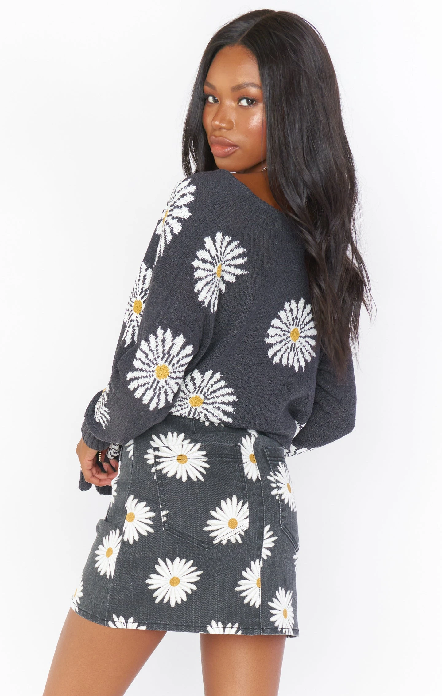 Show Me Your Mumu Rex Mini Skirt ~ Daisy Love 6 Show Me Your Mumu Rex Mini Skirt ~ Daisy Love - Image 4