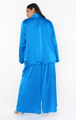 Show Me Your Mumu Felix Blazer ~ Blue Luxe Satin -Fashion Womens Discount Store MF2 2087X AB62 04 d17a8ce6 b956 4040 85a5 4e33ee26c1fd