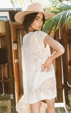 Show Me Your Mumu Cleo Coverup ~ White Crochet 16 Show Me Your Mumu Cleo Coverup ~ White Crochet -Fashion Womens Discount Store MM2 4961 WC16 01 4