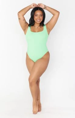 Show Me Your Mumu The Scrunch One Piece ~ Green Melon 21 Show Me Your Mumu The Scrunch One Piece ~ Green Melon -Fashion Womens Discount Store MMS1 176 GR48 01 2 f9fbcc1d 51a7 4d23 bef2 bf35996bd97d