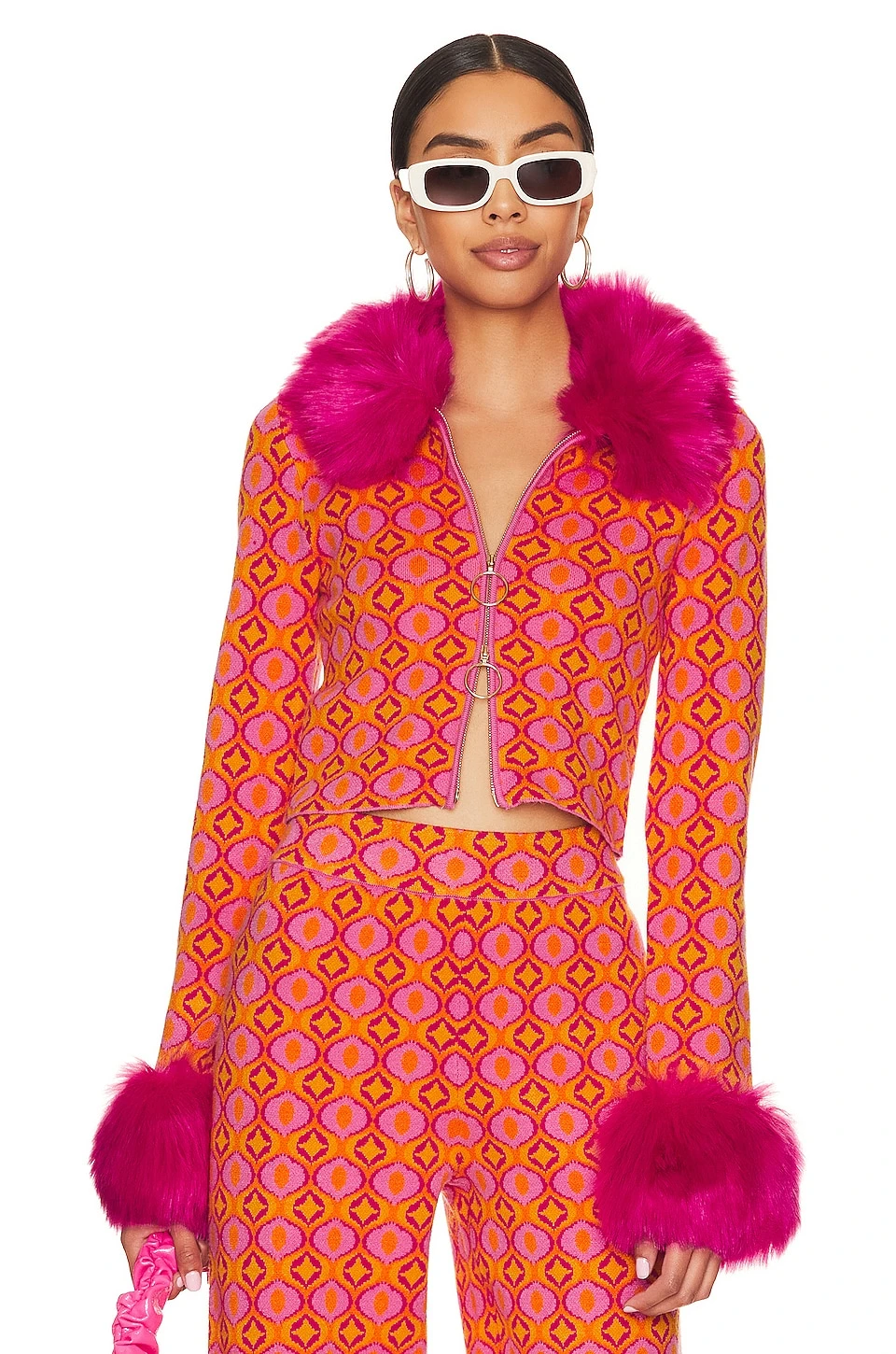 Show Me Your Mumu Zermatt Faux Fur Zip Up Pink Geo Jacquard 7 Show Me Your Mumu Zermatt Faux Fur Zip Up Pink Geo Jacquard - Image 5