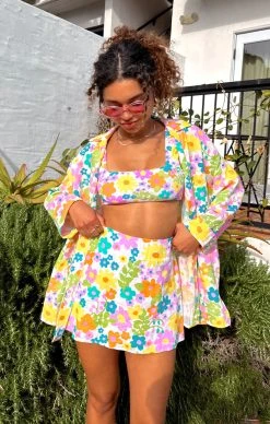 Show Me Your Mumu Weekday Button Up ~ Petal Pop 11 Show Me Your Mumu Weekday Button Up ~ Petal Pop -Fashion Womens Discount Store Tezza 0057 c15f1241 6669 4eba 8d98 6733d11142b8