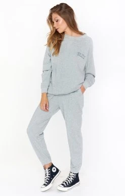 Show Me Your Mumu Sunday Sweatpants ~ Airplane Mode Graphic -Fashion Womens Discount Store fallbridal jordyn 6.2462550